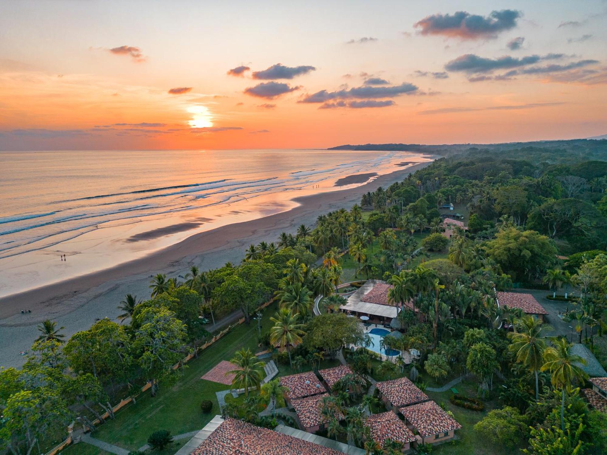 Sunset del Mar Beach Resort Esterillos Este Exterior foto
